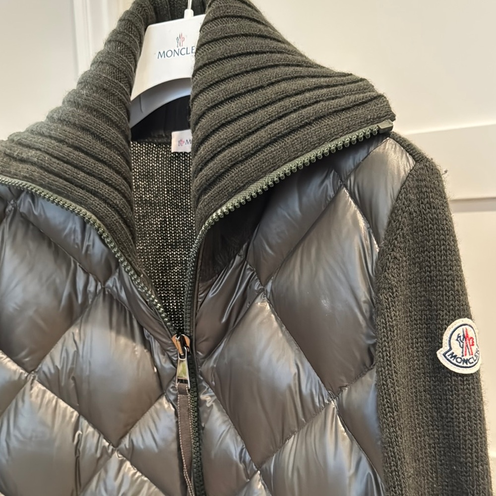 Authentic Moncler Women's Quilted Jacket - Olive Green